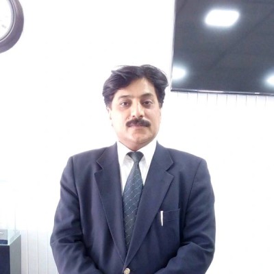 Dr . Sohoo Mujeeb ur Rehman
